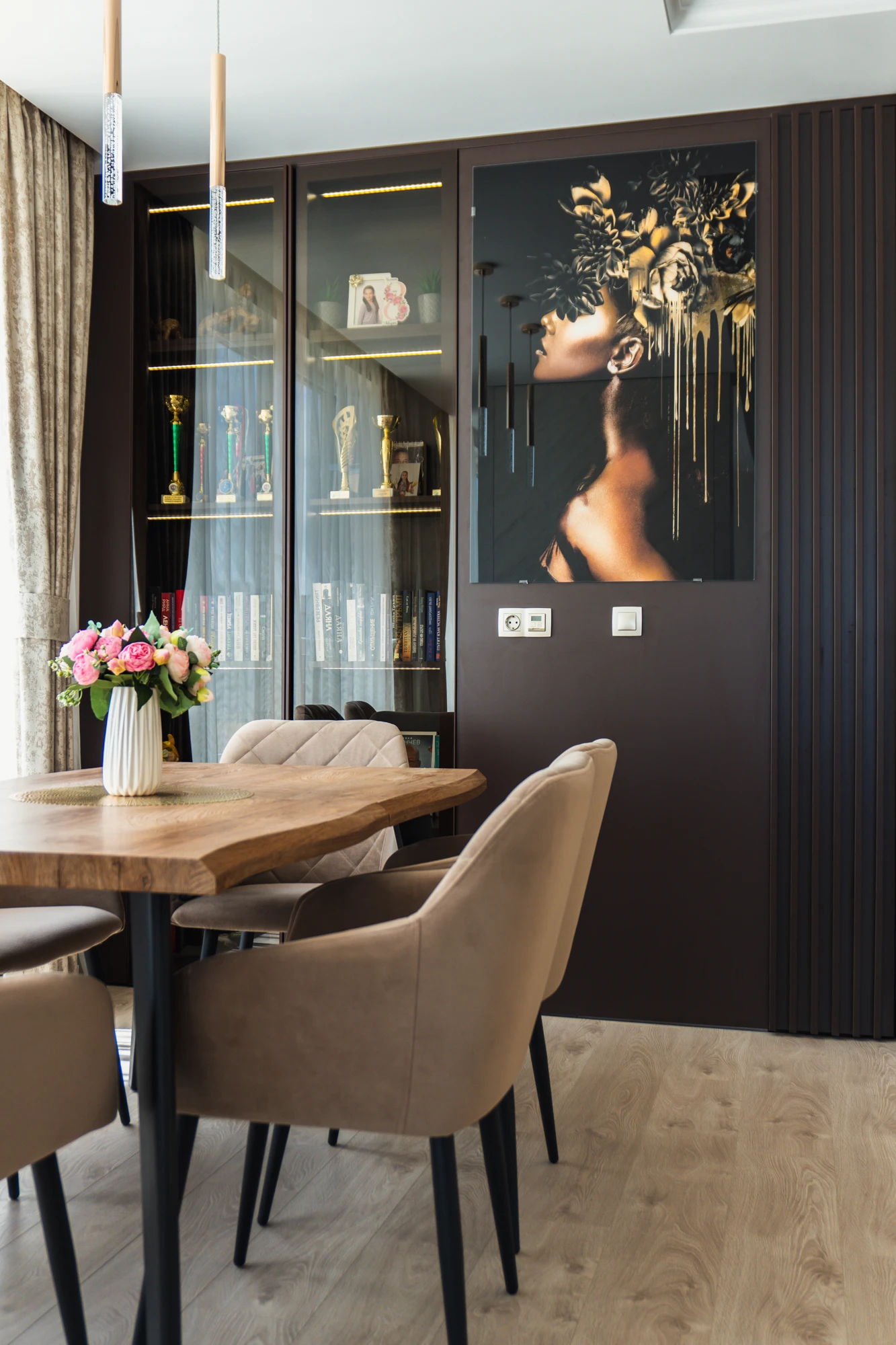 Съвременна трапезария по индивидуален проект | Сия Стил - дизайн и цялостно обзавеждане | Проект: Васил Априлов